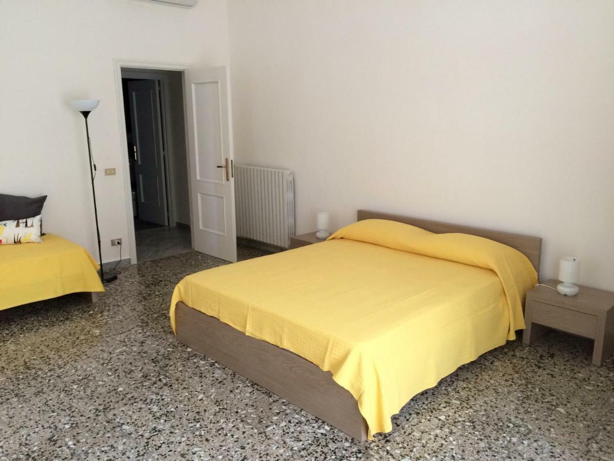B&B Zia Iaia Siderno Екстериор снимка