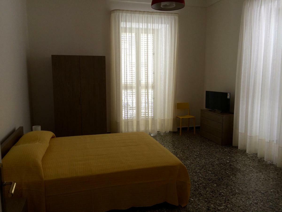 B&B Zia Iaia Siderno Екстериор снимка